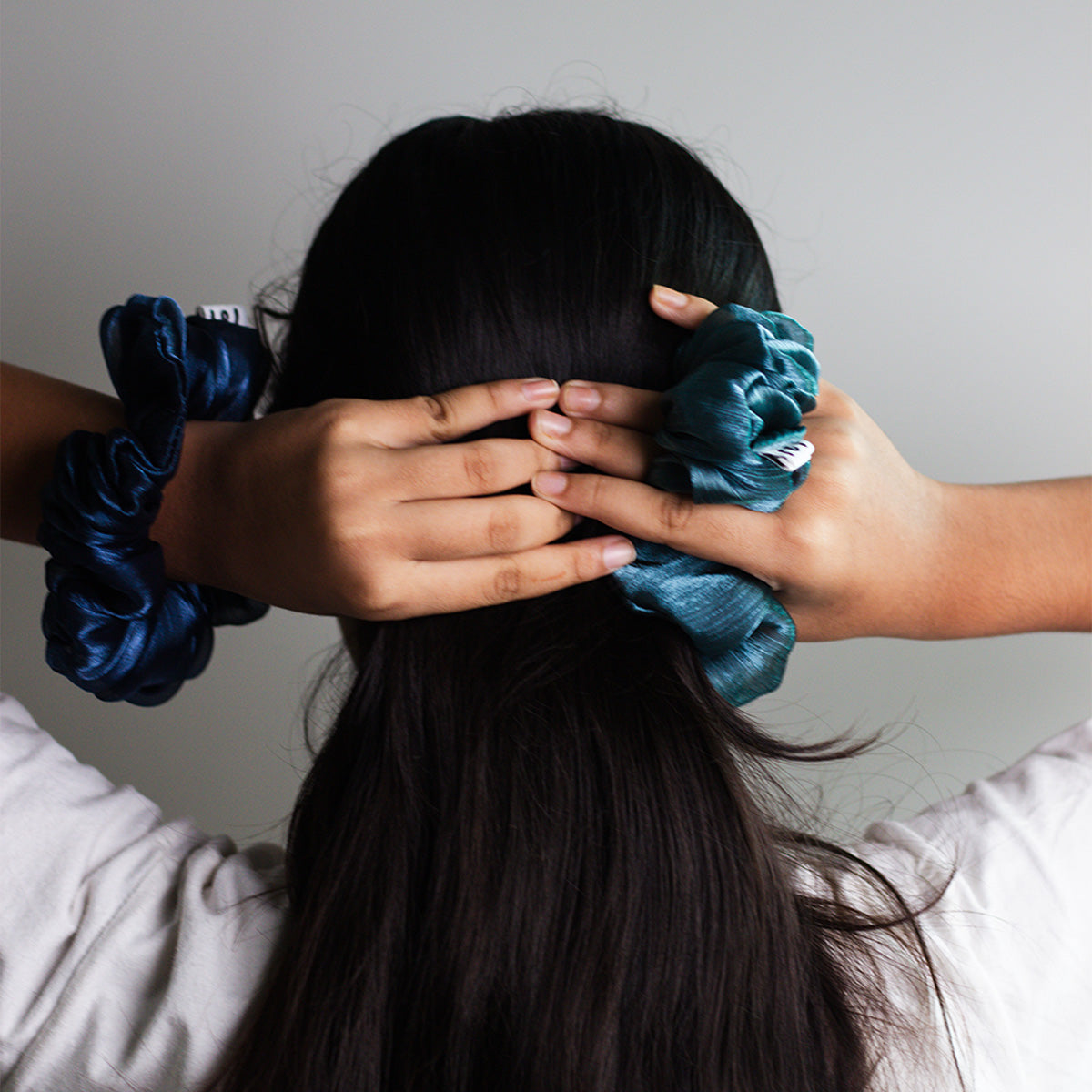 Jumbo Scrunchie-Molten Teal (set of 3)